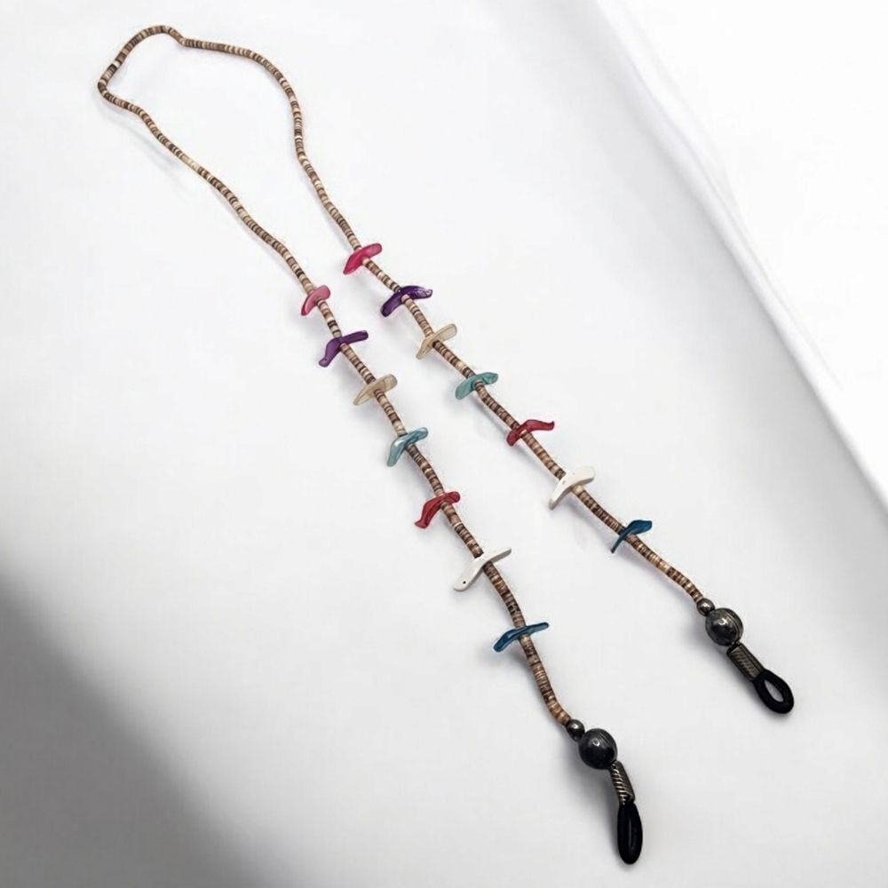 MOP Fetish Bird & Shell Heishi Beads Glasses Chain